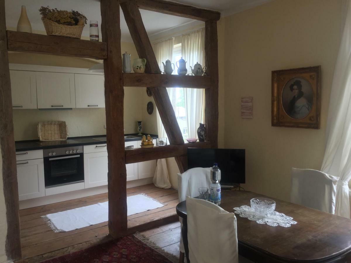 Appartamento Gutshaus Schwarzenhof Dargun Esterno foto