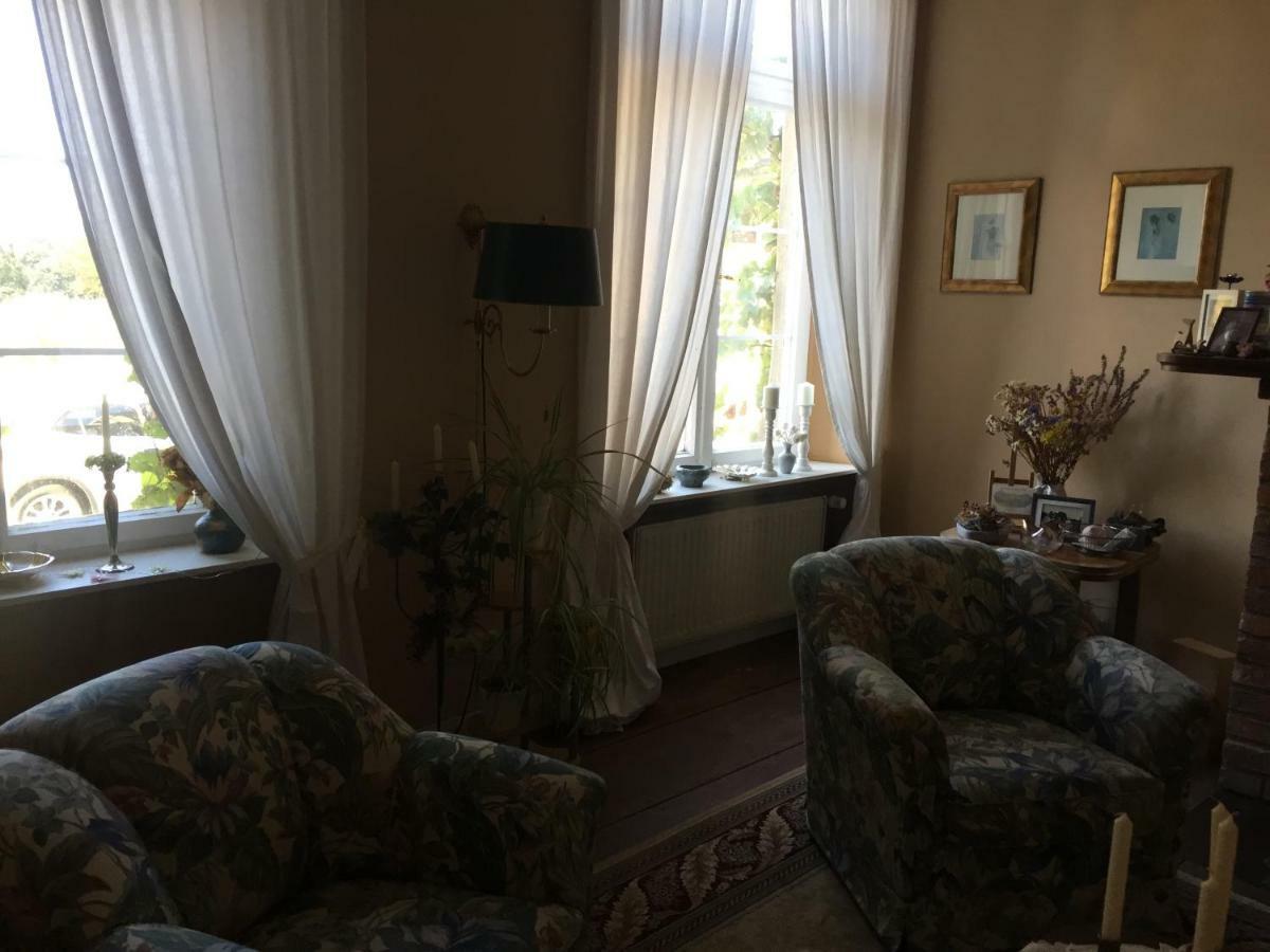 Appartamento Gutshaus Schwarzenhof Dargun Esterno foto