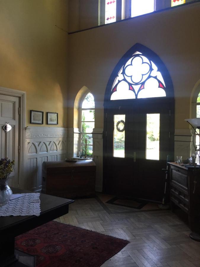Appartamento Gutshaus Schwarzenhof Dargun Esterno foto